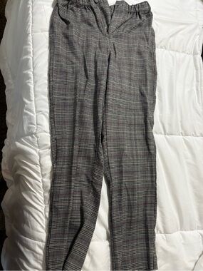 Gray Plaid Men’s Dress Pants - Classic Tailored Look
